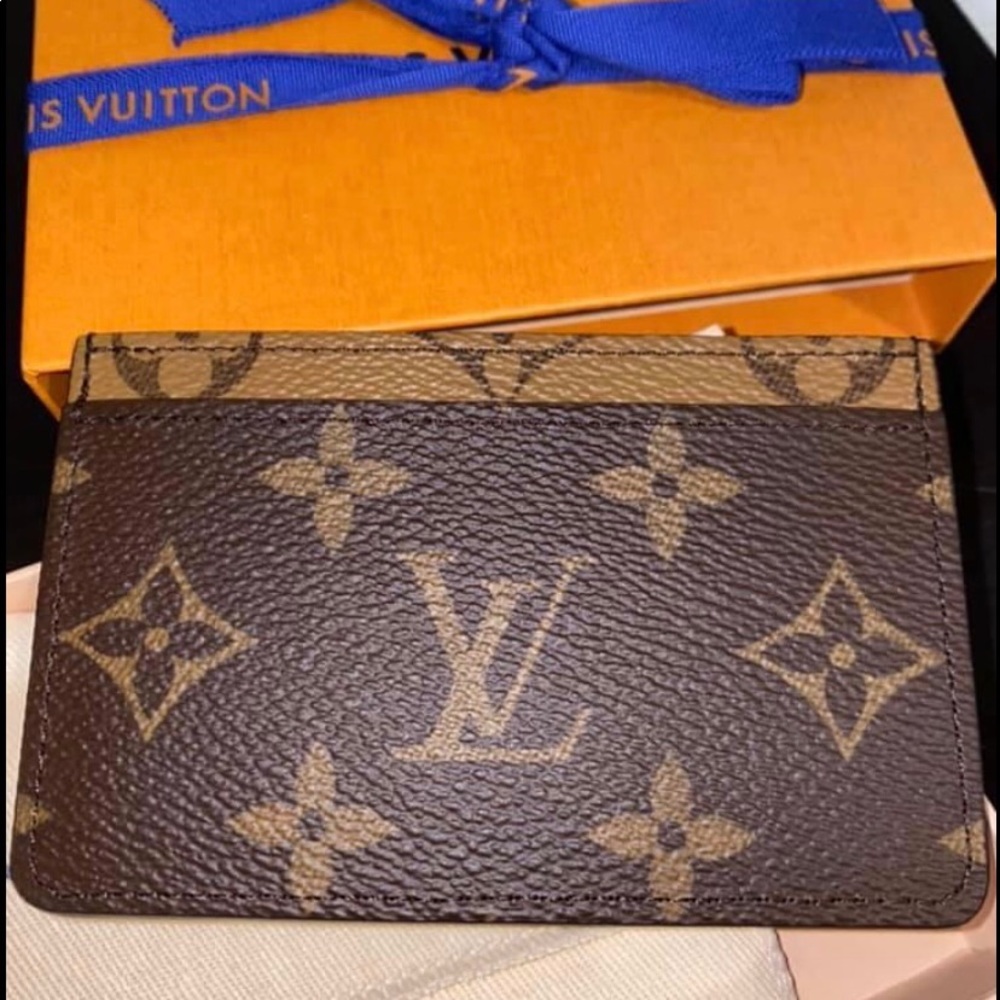 Louis Vuitton Reverse Card Holder